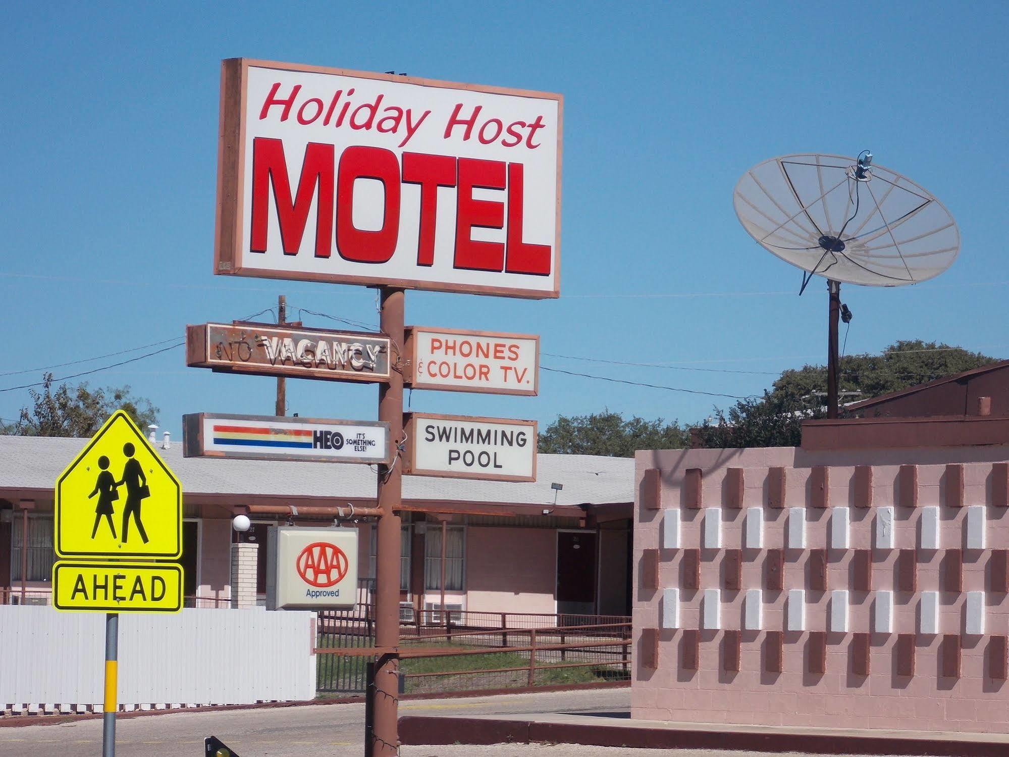 سونورا Holiday Host Motel المظهر الخارجي الصورة